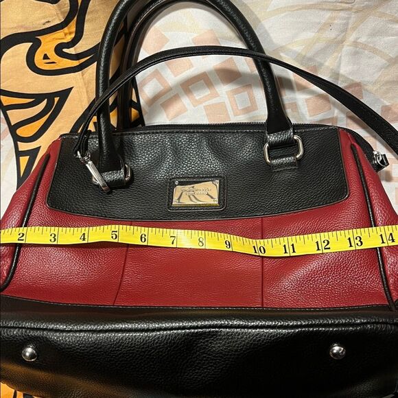 Tignanello Red Leather Social Status Medium Satchel - Picture 13 of 16